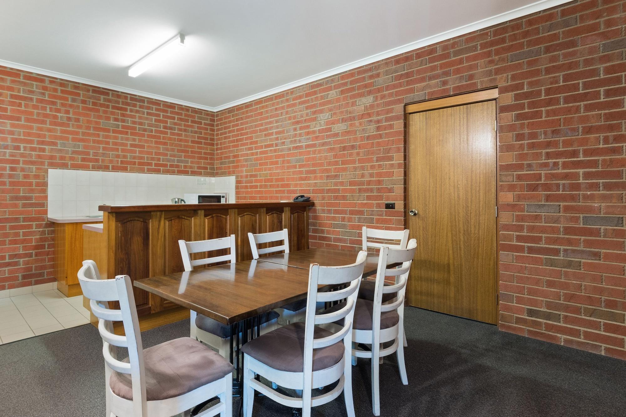 Burke And Wills Motor Inn Swan Hill Eksteriør bilde