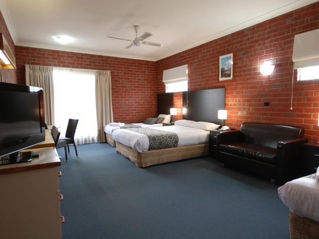 Burke And Wills Motor Inn Swan Hill Eksteriør bilde
