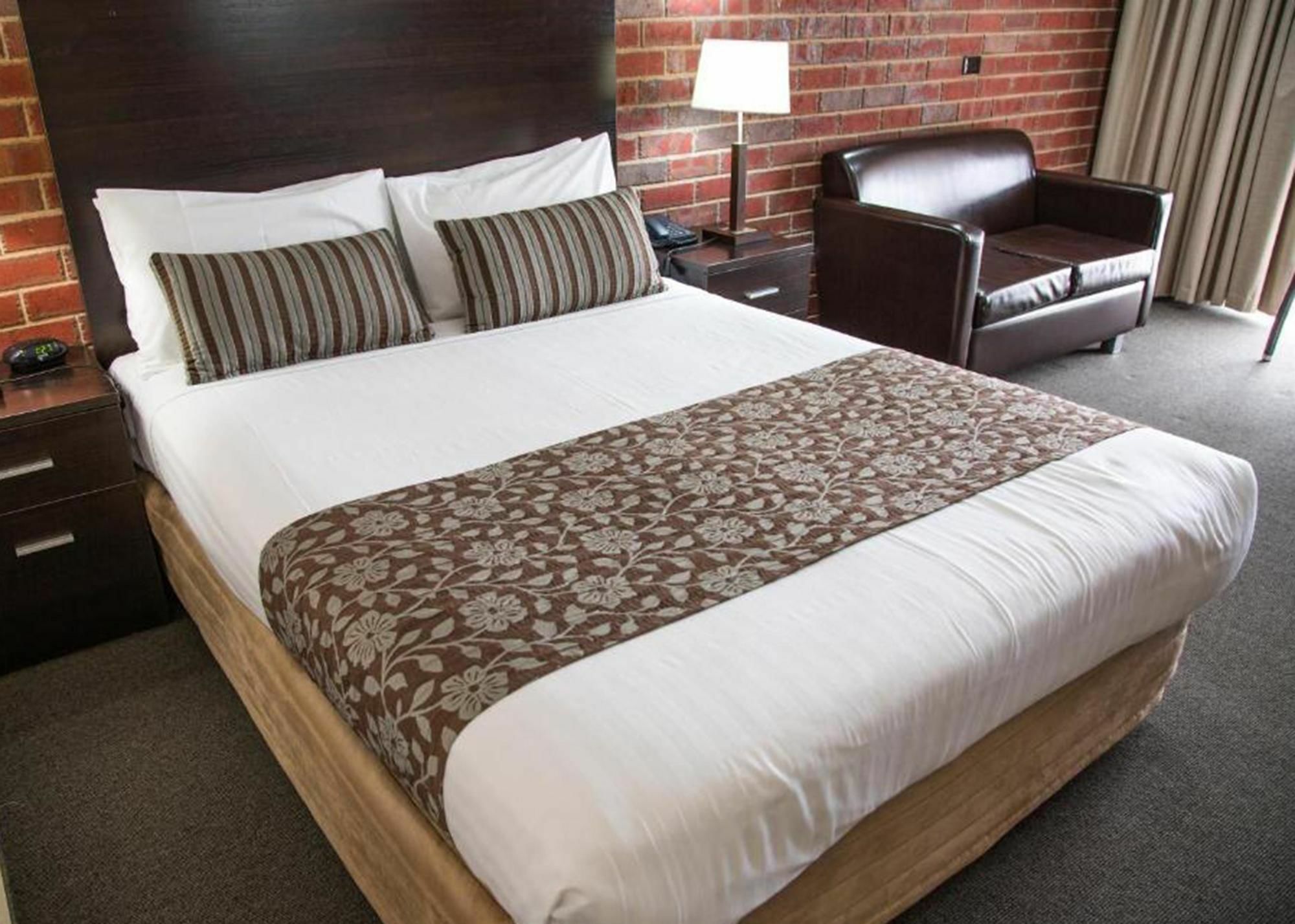 Burke And Wills Motor Inn Swan Hill Eksteriør bilde